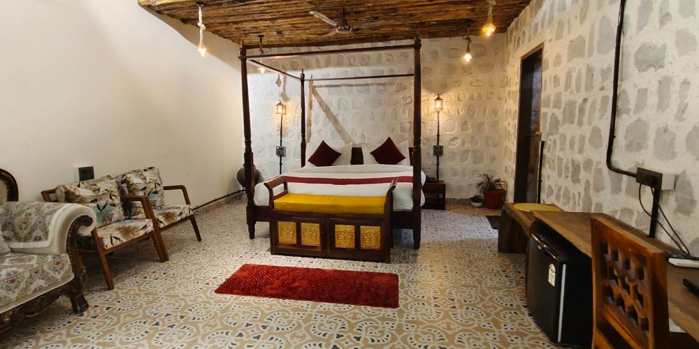 roomdetail
